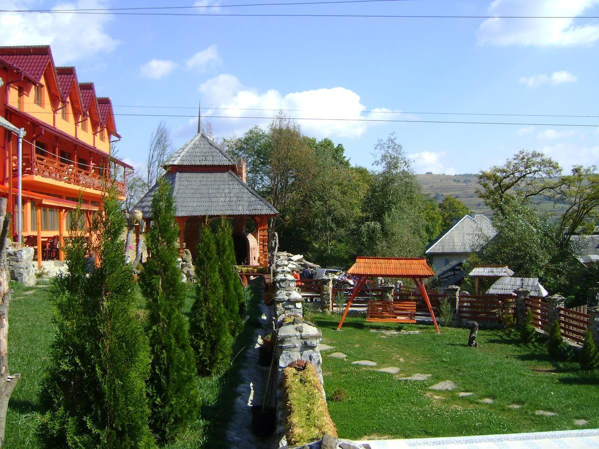 Pensiunea In Poiana Glod  Exterior photo